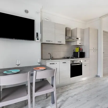 Maxi House Dom wakacyjny Rivoltella del Garda