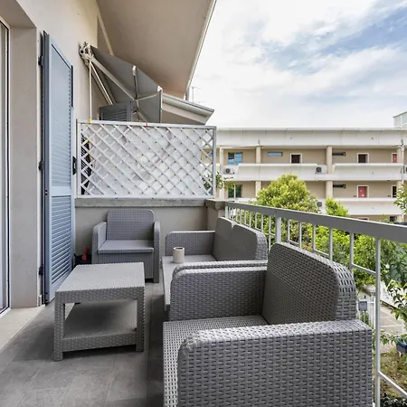 Dom wakacyjny Maxi House Rivoltella del Garda